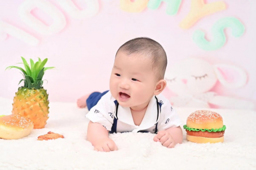 马鞍山宝宝在妈妈肚子里